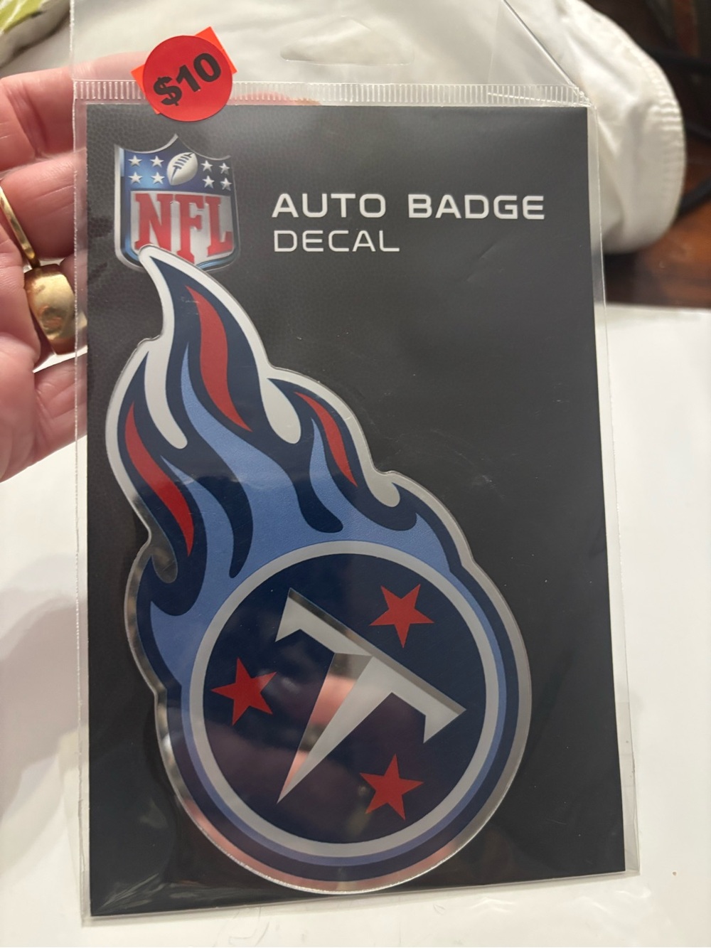 Wincraft Tennessee Titans Flame Auto Badge Decal – Blue and Red